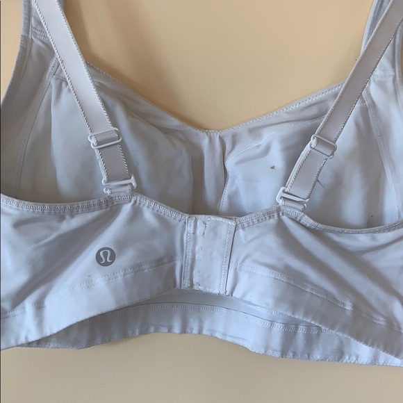 Lululemon Clip bra - Picture 3 of 4